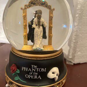 Phantom and Christine Mirror Globe and Music Box
